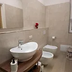 فندق مبيت وإفطار K-home نابولي
