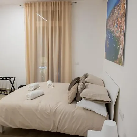 K-home Bed & Breakfast 4*